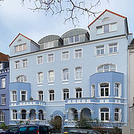 Schrägansicht des Wohnhauses in der Stolzestraße 42 in Hannover